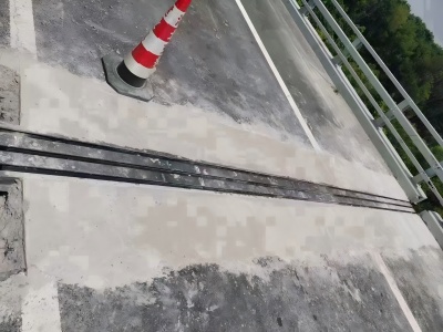 改则伸缩缝更换后浇筑材料快速结构修补料速砼的产品特点及施工流程​